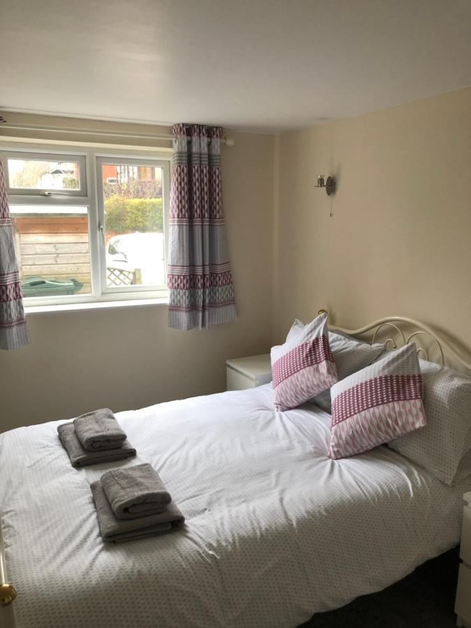 9 Bromleys Court Villa Church Stretton Ngoại thất bức ảnh